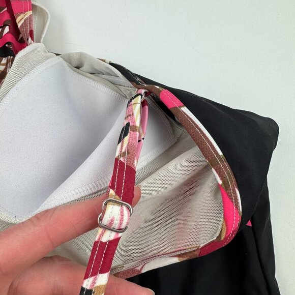 Christina One Piece Abstract Design Swim Bathing Suit - Picture 10 of 11